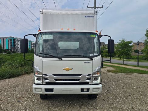 New 2024 Chevrolet Low Cab Forward 4500 XD RWD image 42