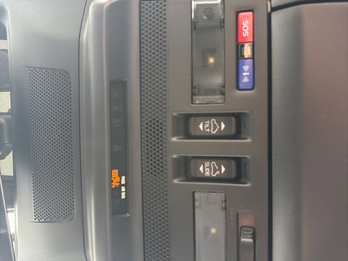 New 2026 Subaru Outback Touring XT image 29