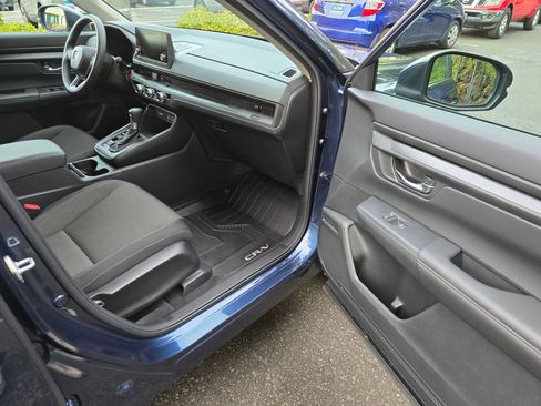 Certified 2025 Honda CR-V LX image 12