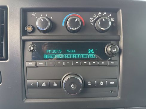 Used 2024 GMC Savana 2500 w/ Driver Convenience Package RWD image 14