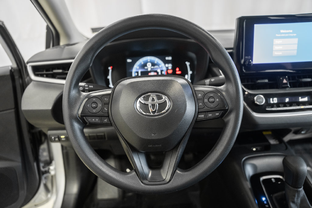 Used 2026 Toyota Corolla LE w/ LE Premium Package FWD image 26