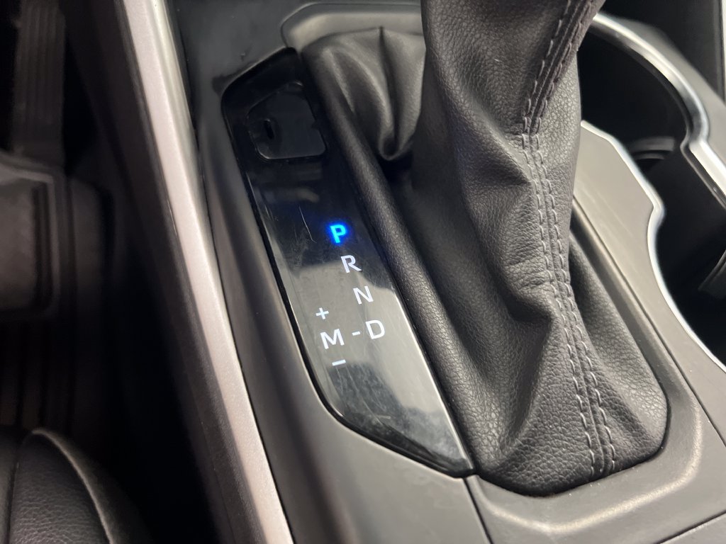 Used 2025 Toyota Highlander XLE FWD image 54