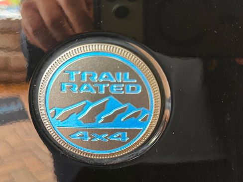 Used 2022 Jeep Wrangler Unlimited Rubicon 4xe w/ Cold Weather Group AWD/4WD image 12