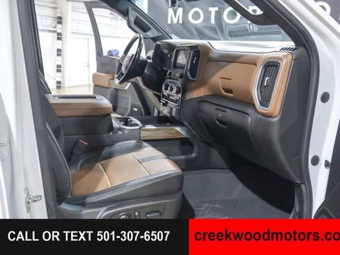Used 2022 Chevrolet Silverado 3500 High Country w/ LPO, Hitch Package AWD/4WD image 43