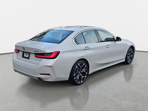 New 2026 BMW 330i Sedan w/ Premium Package image 5