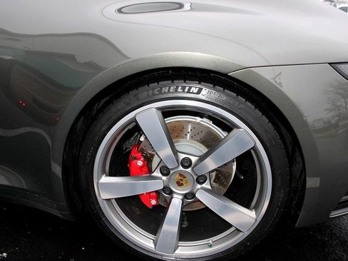 Used 2021 Porsche 911 Carrera S image 10