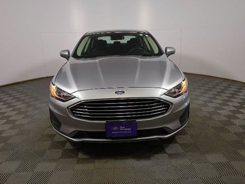 Certified 2020 Ford Fusion SE FWD image 3
