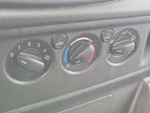 Used 2019 Ford Transit 150 150 Van image 28
