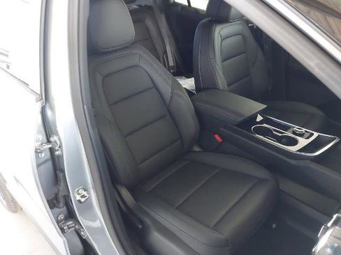 New 2026 Chevrolet Equinox LT w/ Convenience Package II FWD image 28