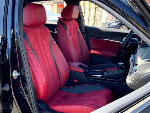 Used 2024 Acura Integra A-Spec image 8