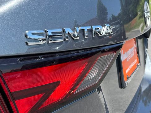 Used 2024 Nissan Sentra S FWD image 8