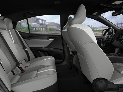 New 2026 Toyota Camry SE FWD image 21