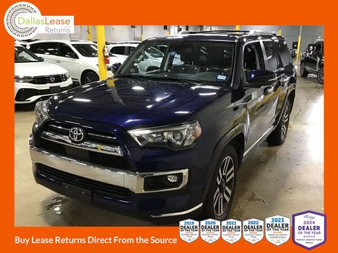 Used 2022 Toyota 4Runner Limited image 1