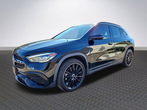 Used 2022 Mercedes-Benz GLA 250 4MATIC image 3