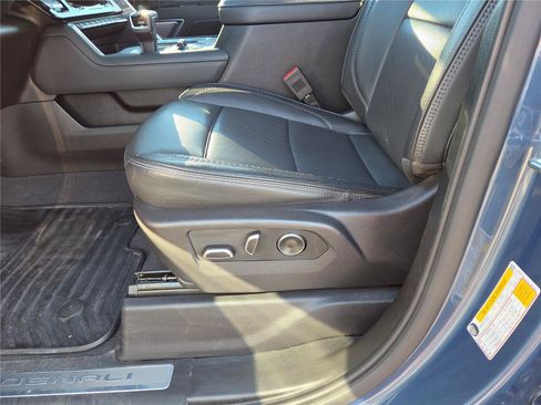 Used 2024 GMC Sierra 1500 Denali AWD/4WD image 24