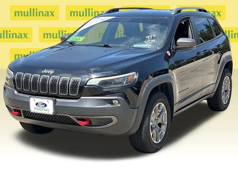 Used 2020 Jeep Cherokee Trailhawk AWD/4WD image 12