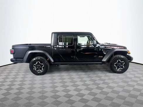 Used 2022 Jeep Gladiator Rubicon w/ Cold Weather Group AWD/4WD image 8