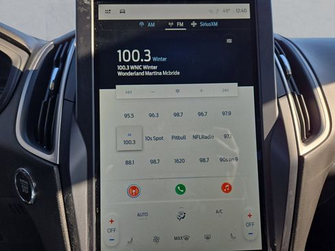 Certified 2022 Ford Edge SEL image 18