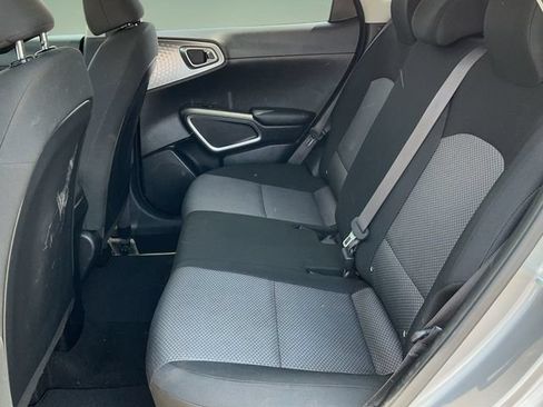 Used 2022 Kia Soul LX w/ Technology Package FWD image 13