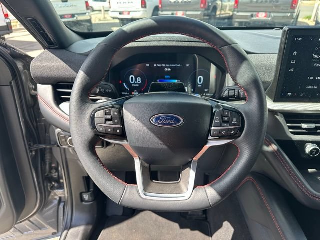 Used 2025 Ford Explorer ST-Line w/ ST-Line Street Pack AWD/4WD image 26