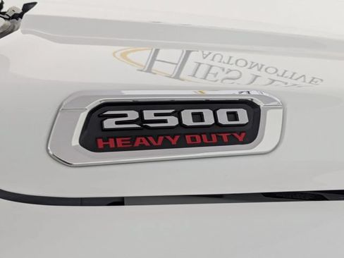 Used 2024 RAM 2500 Laramie AWD/4WD image 40