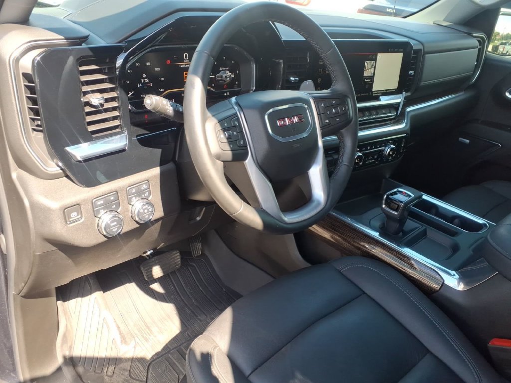 Used 2024 GMC Sierra 1500 Elevation w/ Elevation Premium Package AWD/4WD image 23