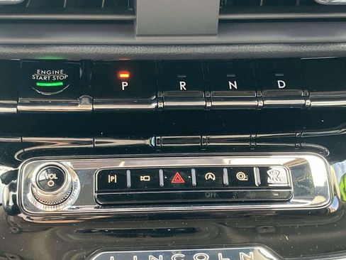 New 2026 Lincoln Corsair Reserve w/ Jet Appearance Package image 26