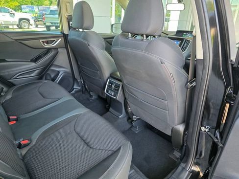 Used 2022 Subaru Forester Premium AWD/4WD image 12