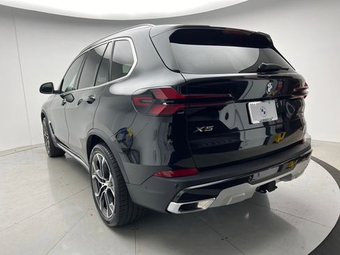 Used 2026 BMW X5 sDrive40i image 4