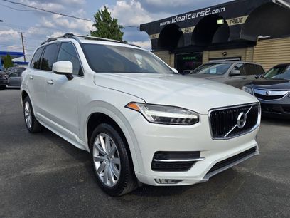 Used 2017 Volvo XC90 T6 Momentum w/ Vision Package