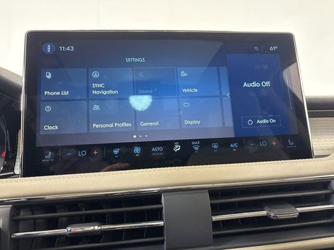 Used 2026 Lincoln Corsair Premiere image 26