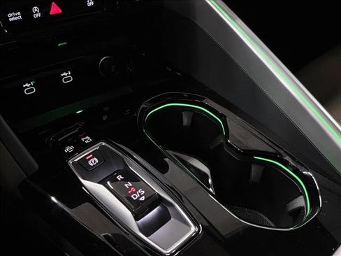 Certified 2025 Audi Q5 Premium Plus image 23