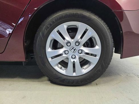 Used 2011 Honda Accord LX-P image 9