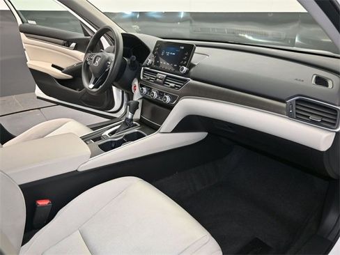 Used 2020 Honda Accord LX image 25
