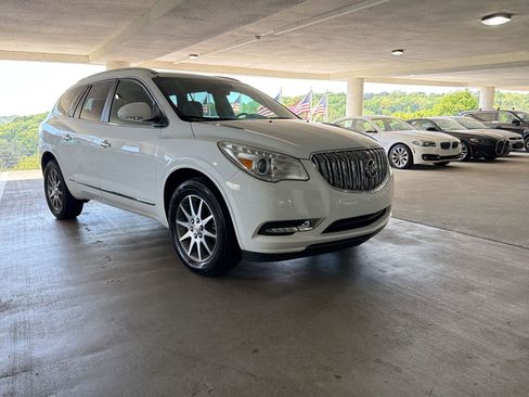 Used 2017 Buick Enclave Leather image 5