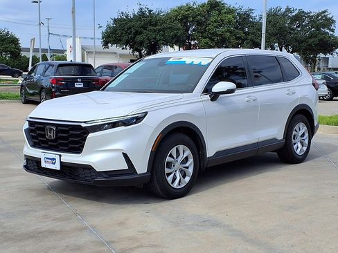 Used 2024 Honda CR-V LX image 3