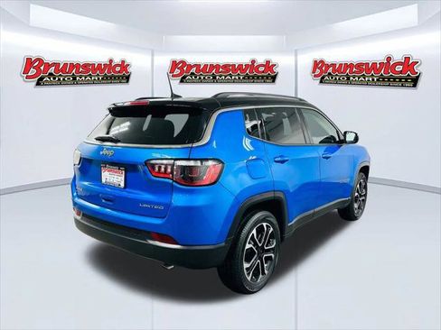 Certified 2022 Jeep Compass Limited image 6