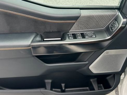 Used 2021 Ford F150 Platinum w/ Equipment Group 701A High image 16