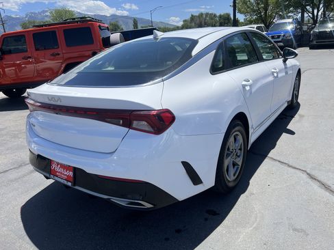 Used 2022 Kia K5 LXS FWD image 7