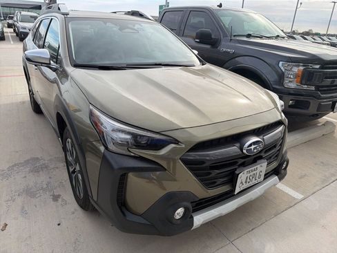 Used 2023 Subaru Outback Touring image 2