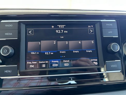 Used 2023 Volkswagen Taos S FWD image 15