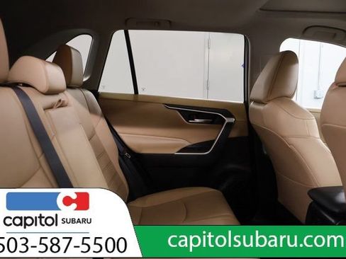 Used 2021 Toyota RAV4 XLE Premium AWD/4WD image 29