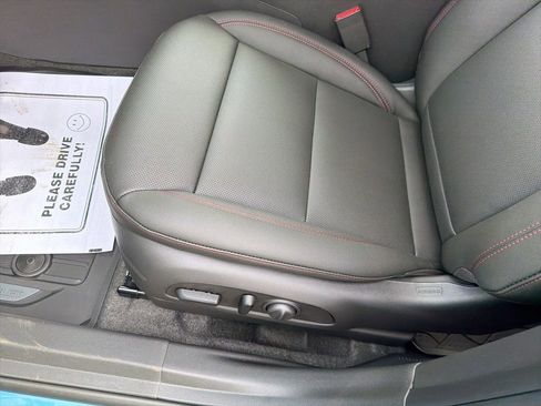 New 2026 Chevrolet Trax RS w/ Sunroof Package FWD image 14