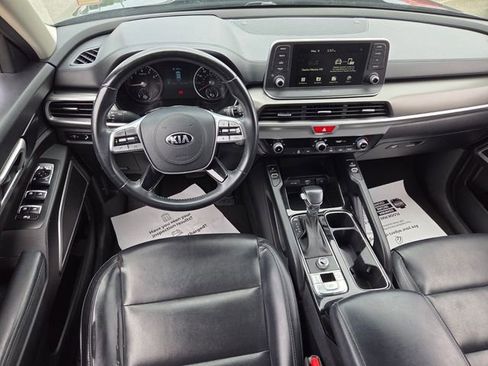 Used 2020 Kia Telluride S FWD image 9