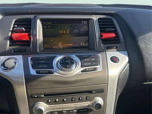 Used 2013 Nissan Murano SL AWD/4WD image 18