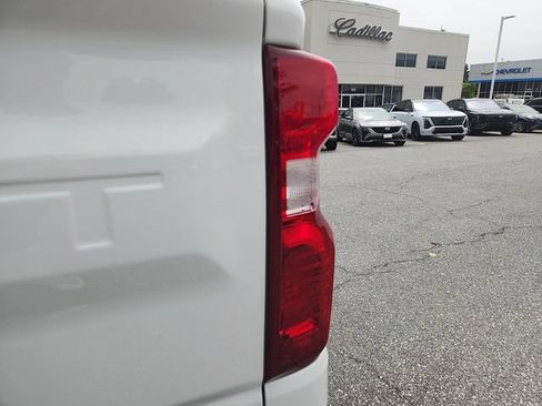 Used 2024 Chevrolet Silverado 1500 W/T w/ WT Value Package AWD/4WD image 10