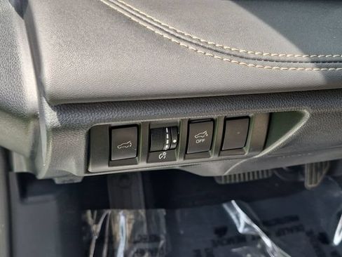Used 2020 Subaru Outback Limited w/ Popular Package #2 AWD/4WD image 18