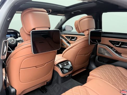 Used 2023 Mercedes-Benz S 580 4MATIC Sedan image 31
