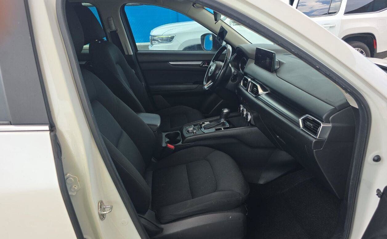 Used 2021 MAZDA CX-5 Sport FWD image 11