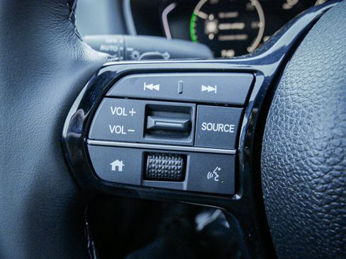 Certified 2025 Honda Civic Sport image 19